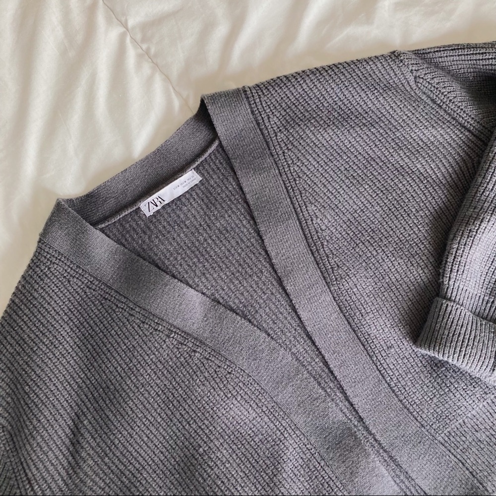Charcoal grey Zara cardigan 🪶